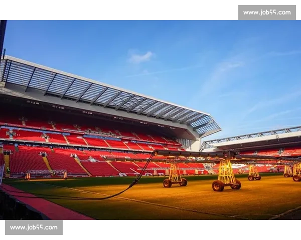 足球草坪养护技术与管理实践探讨及其对比赛质量的影响分析